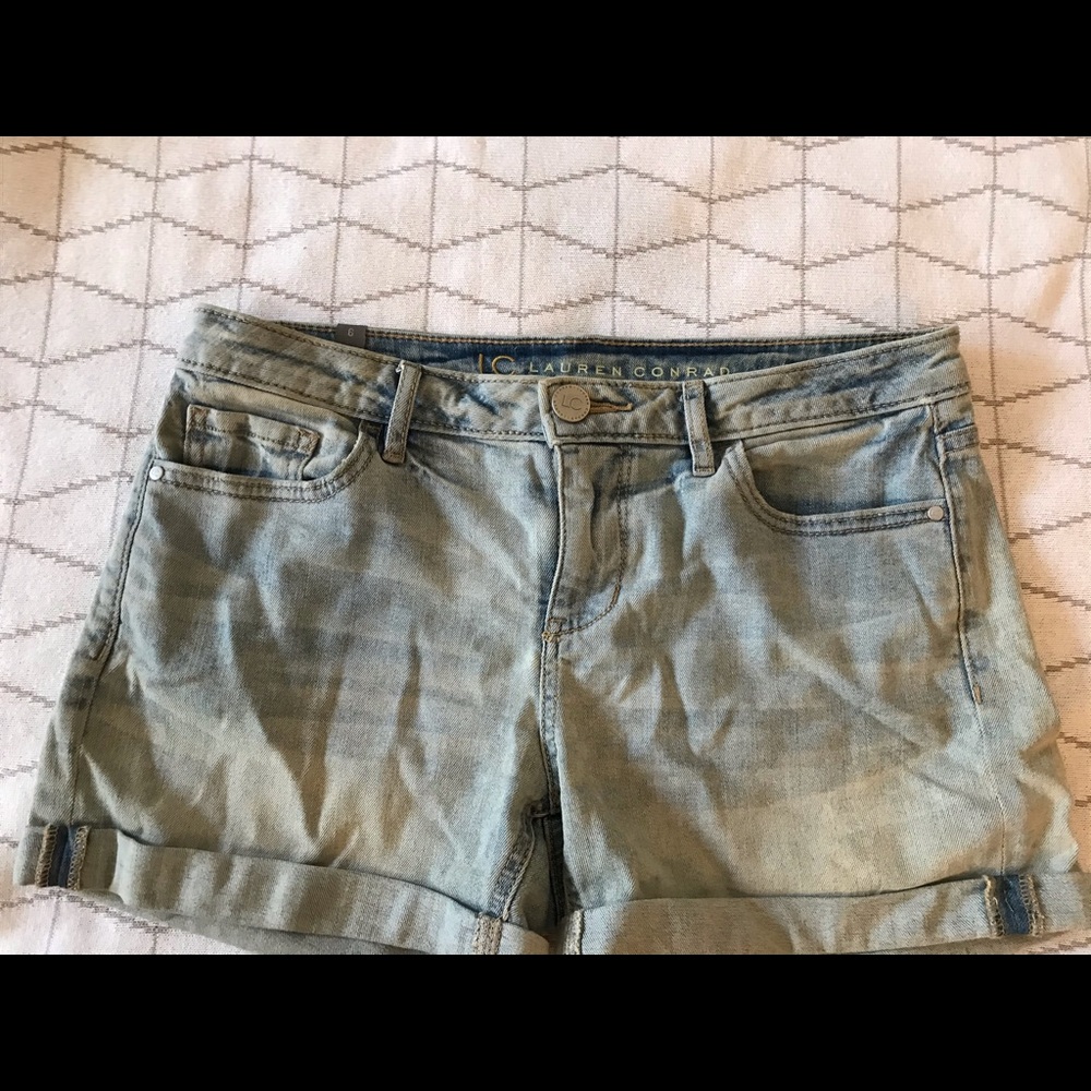 LC Lauren Conrad shorts
